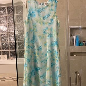 Blue floral slight hi-lo girl’s dress